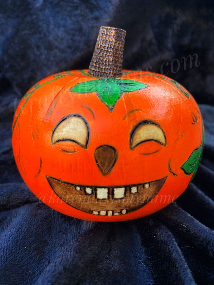 Peculiar Pumpkin - St Jude product image (1)