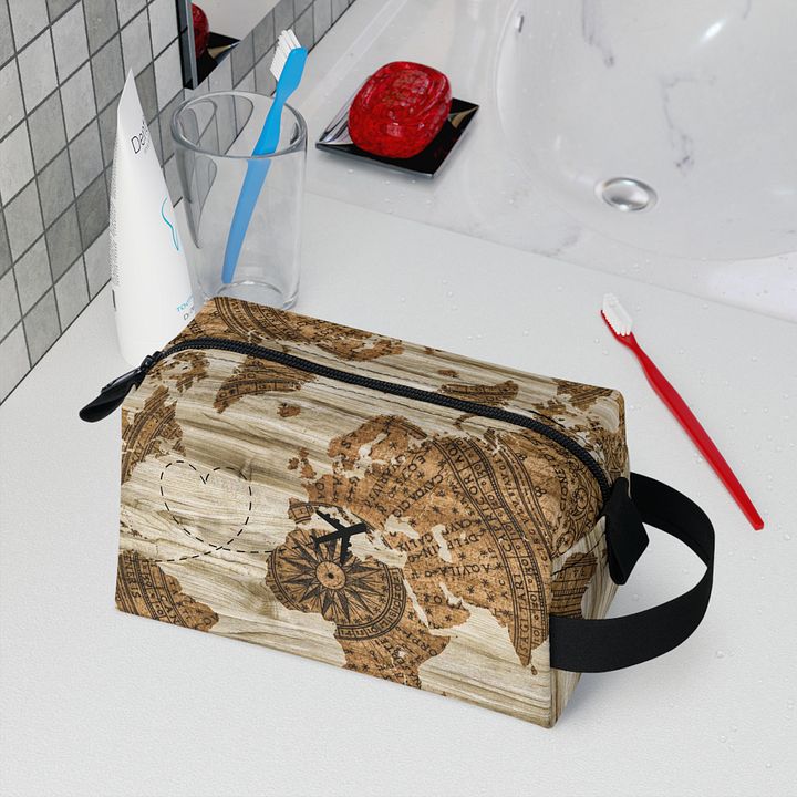 Toiletry Bag -World Map product image (1)