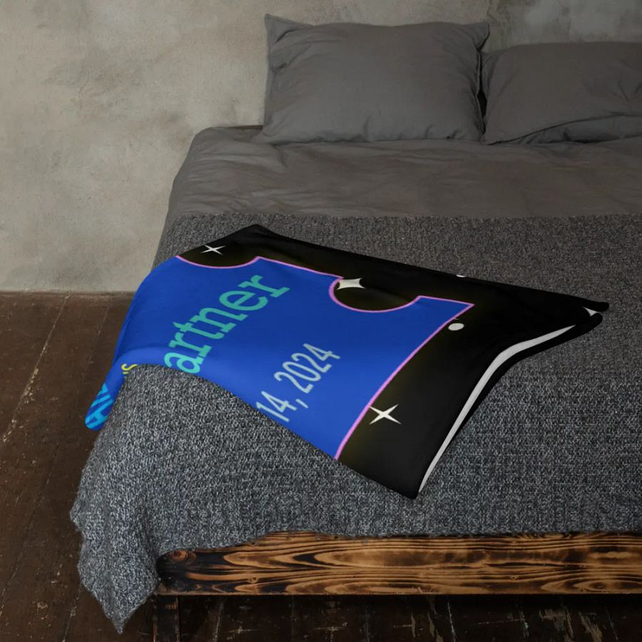 FORBIDDEN SCREAMS Raid Train Blanket product image (23)