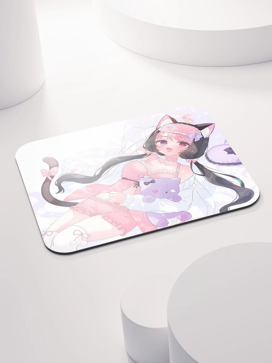 eepy strawb with snickers mousepad product image (4)