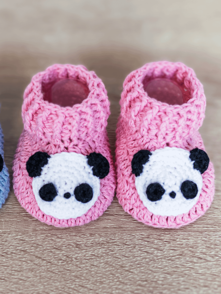 Crochet Pattern: Easy Panda Baby Booties product image (8)