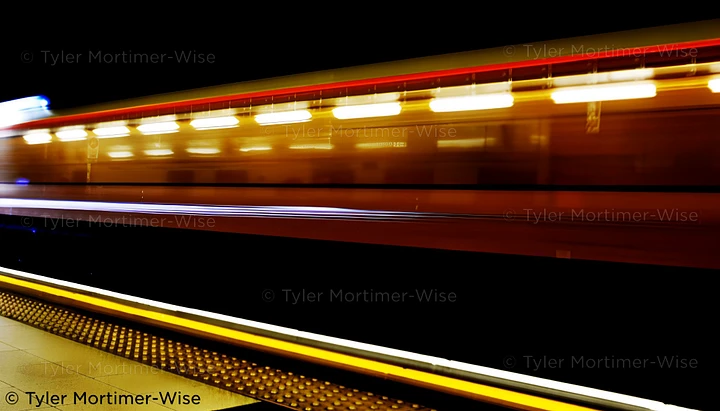 London Underground Travel (Digital Photo) product image (1)