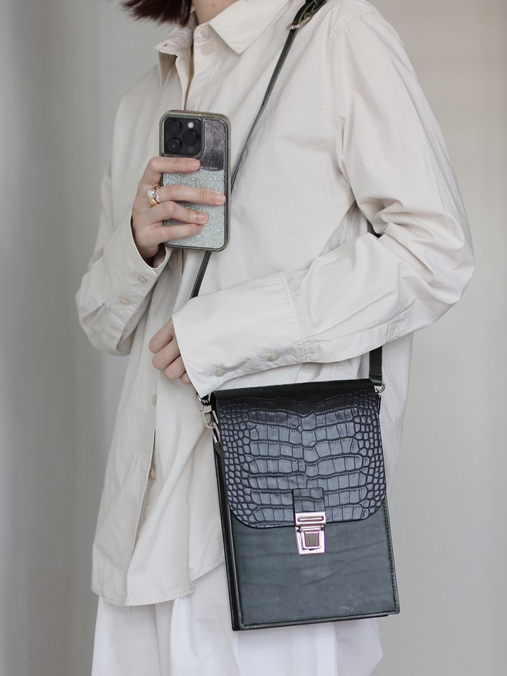 Croc Embossed Vegetable Tanned Leather Satchel product image (2)