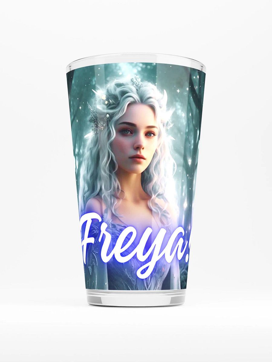 Shaker Pint Glass product image (1)