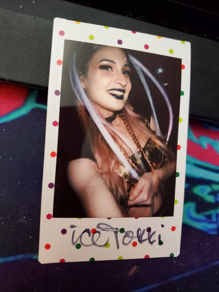 Custom Polaroid product image (1)