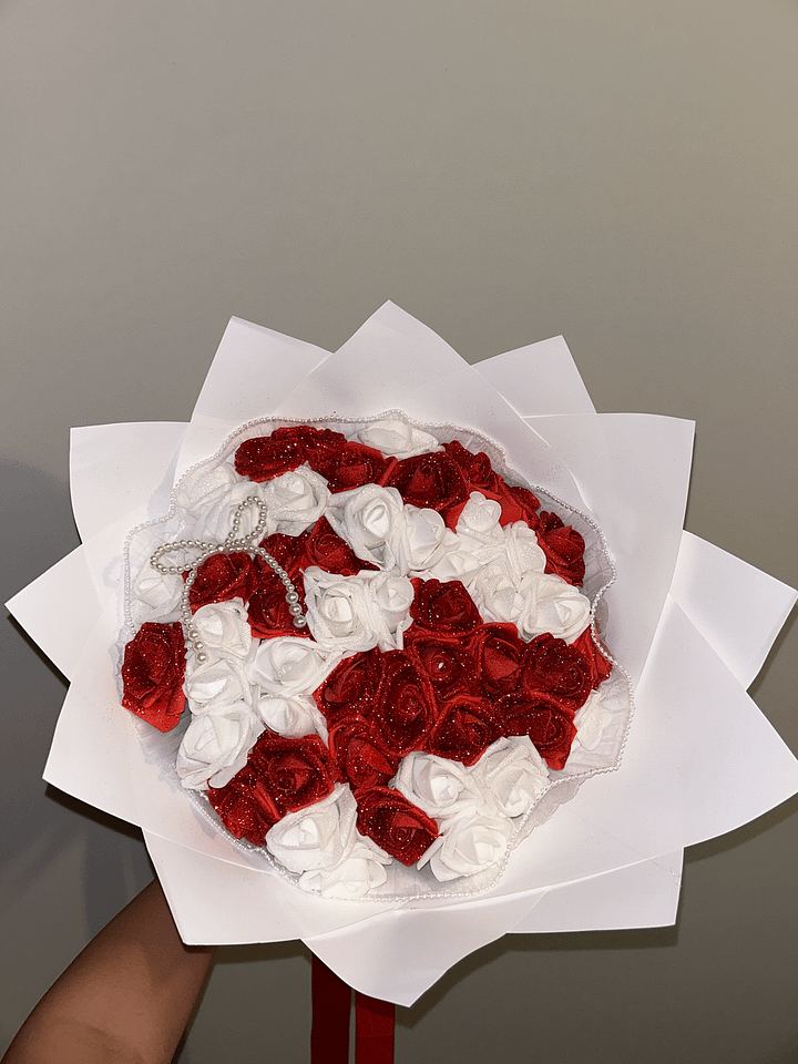 White & Red Glitter Bouquet product image (1)
