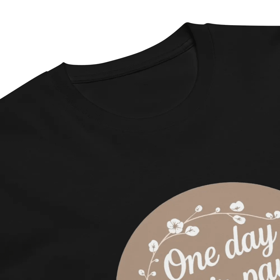 parkling Hope: Minimalist Fair Pay T-Shirt Design product image (10)