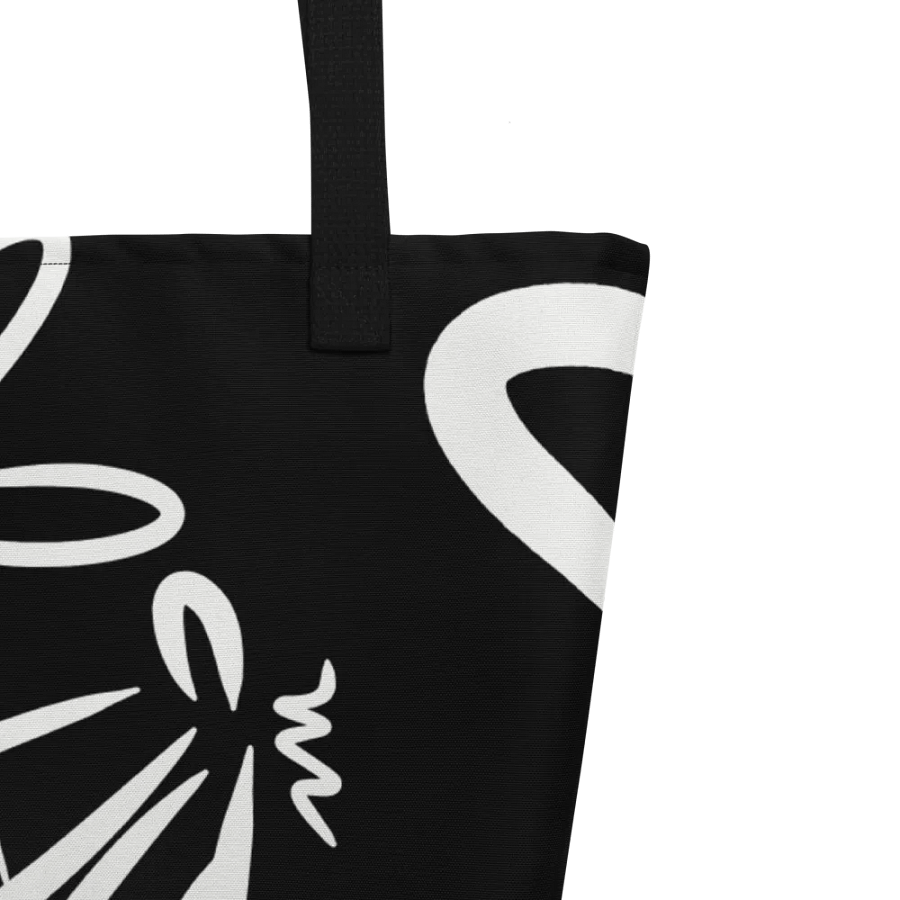 Symmetrical Insect Wings Tote Bag for classy ladies moms daughters friends product image (9)