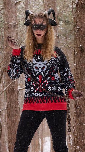 Naughty list season has begun 😈🔥

Credit to @laura.khaus and @manymonarchs 🎥✨ the time, effort, and passion you put into this...