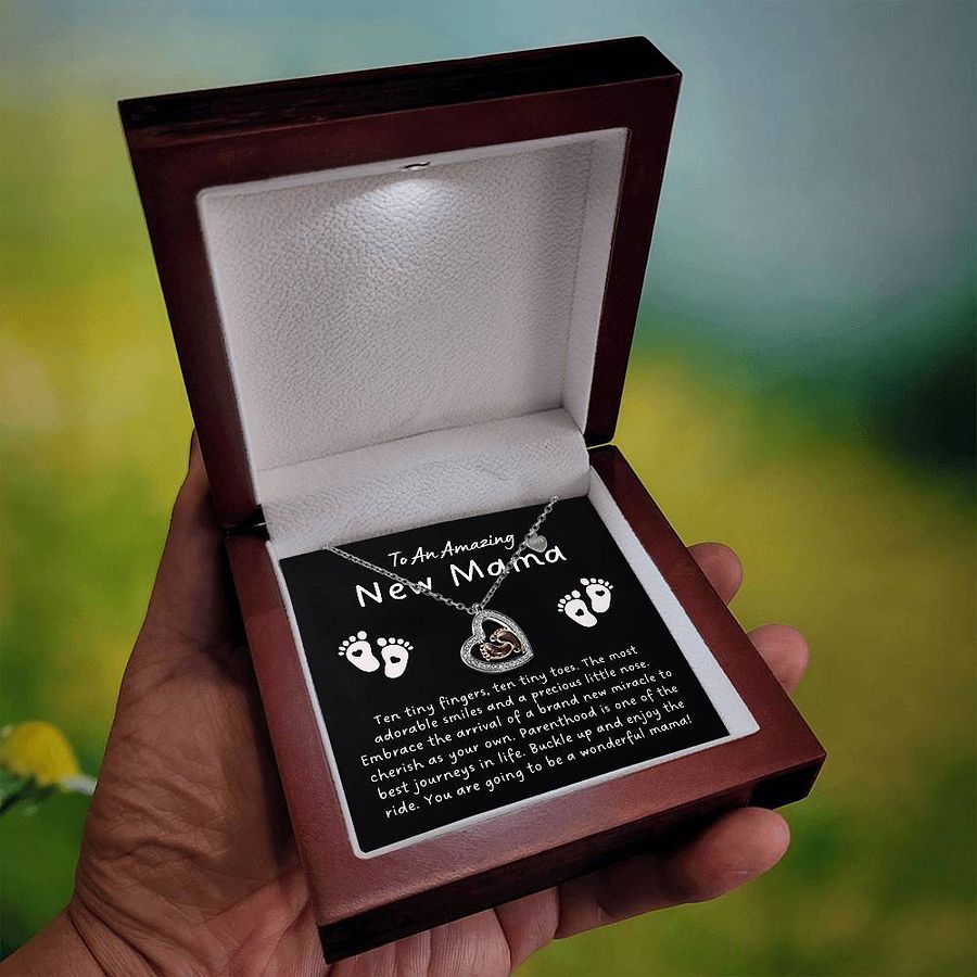 Ten Tiny Fingers, Ten Tiny Toes Baby Feet Heart Necklace For New Mama product image (4)