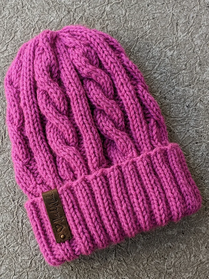 Worsted-Weight Yarn Crème Brûlée Cable Hat Knitting Pattern product image (2)