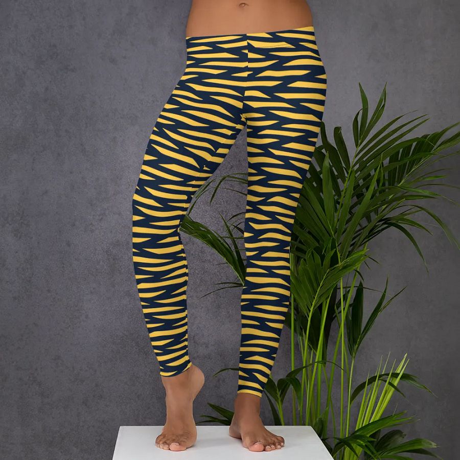 Dynamic Wave All-Over Leggings product image (5)