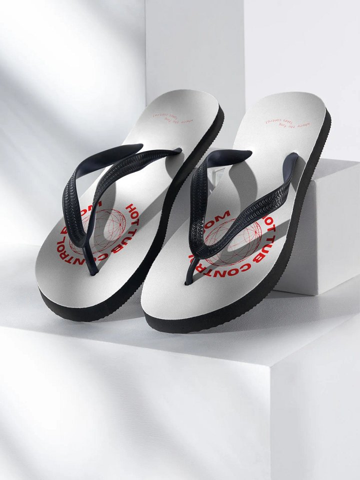 Logo flipflops product image (1)