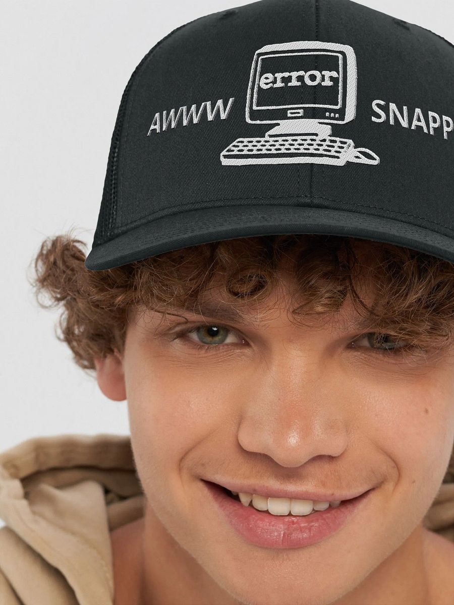Sleek Aw Snap !! Computer Error Snapback Trucker Hat product image (62)