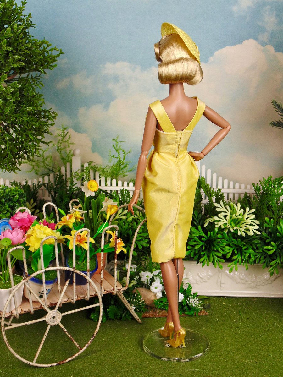 Krystin sewing pattern for 12" fashion dolls product image (6)