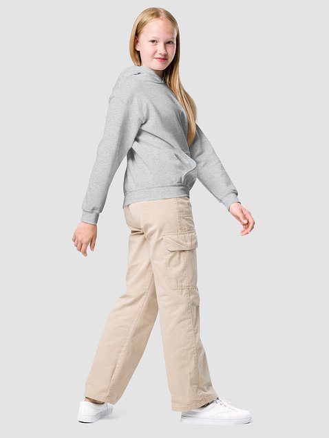 Photo showing Gildan Youth Heavy Blend Hoodie