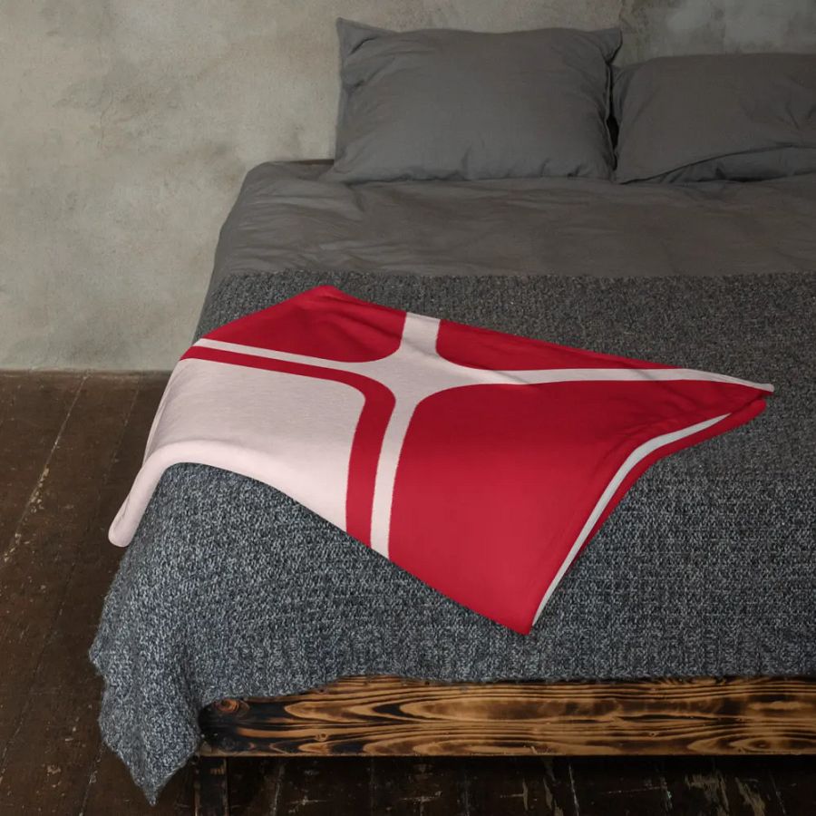 CHP Officer 20 Emblem Throw Blanket product image (23)