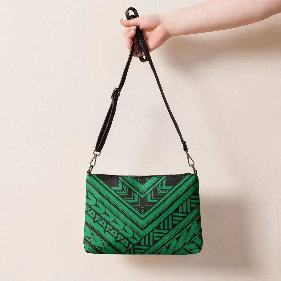 TATAU PARURU Crossbody Adventure product image (7)