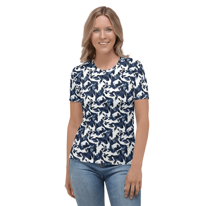Wild Waves | Women's Crew Neck T-Shirt product image (1)