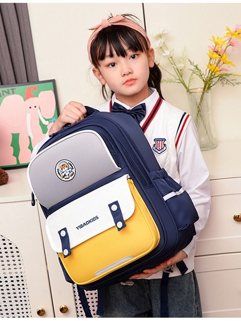 New Primary School Student Burden Relief Spine Protection Schoolbag Multi-compartment Scratch-resistant Wear-resistant Backpack product image (2)
