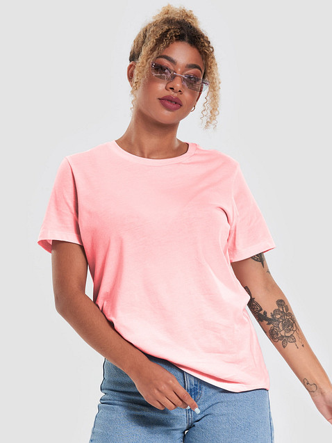 Photo showing Bella+Canvas Women's Supersoft Relaxed-fit T-Shirt