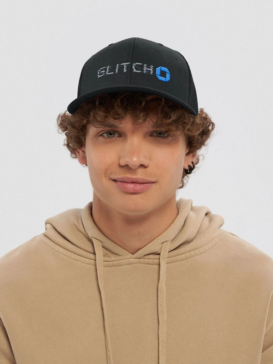 CHASE GLITCH TRUCKERS CAP product image (5)