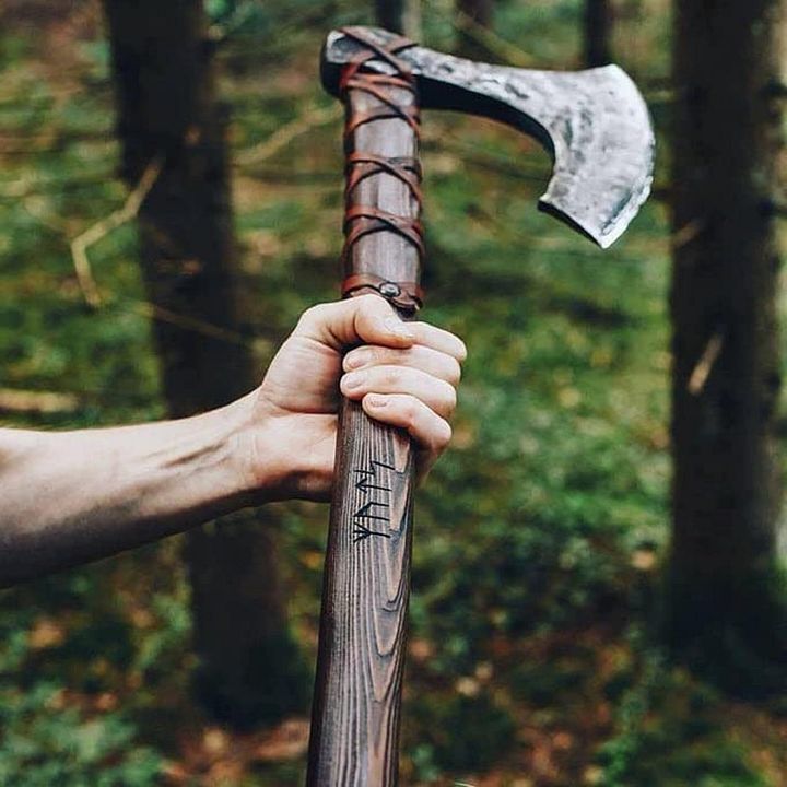 42” Two handed large Viking Berserker Axe - A True Warrior’s Weapon product image (1)