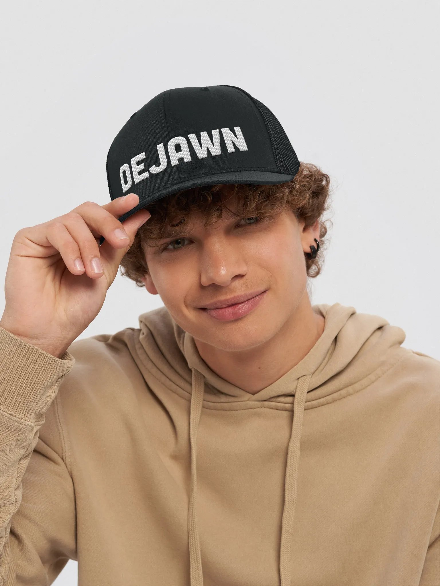 DEJAWN TRUCKER HAT product image (36)