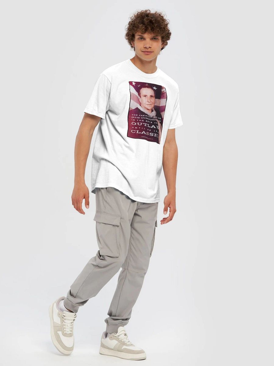 Gertrude Stein: "An Outlaw Until He Is A Classic" Quote - T-Shirt product image (5)