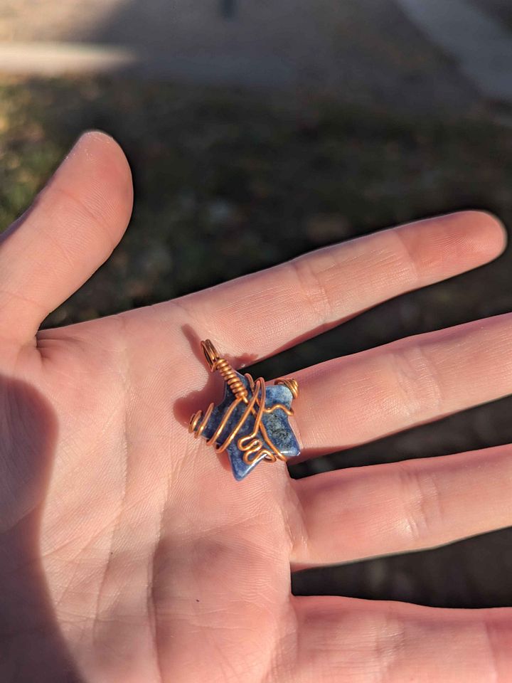 Sodalite Star necklace product image (2)
