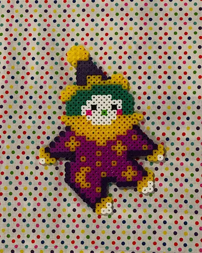 Perler Clown! 💚
.
.
.
#perlerbeads #clown #perlerart #fusebeads