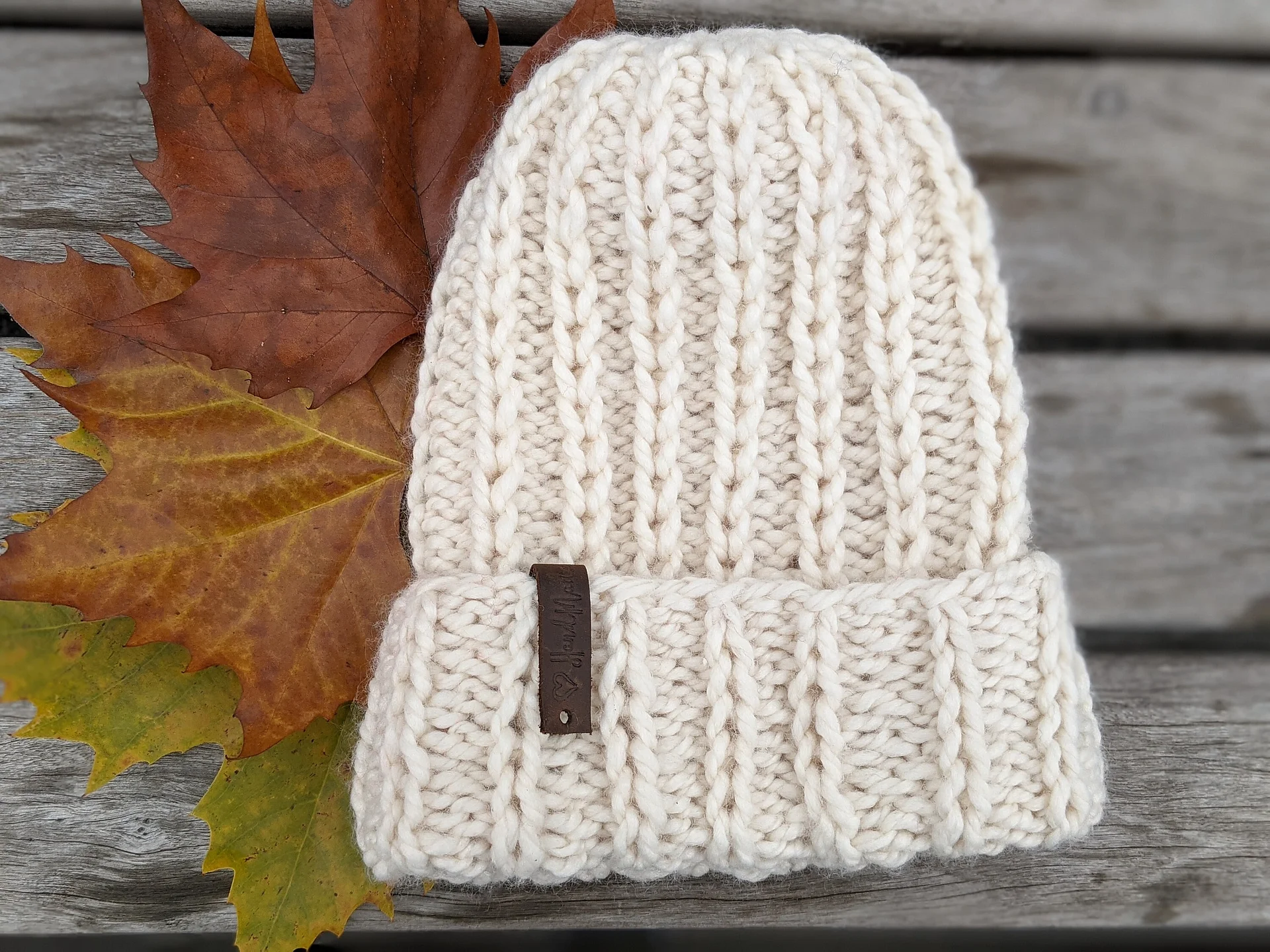 Royal Icing Bulky Hat Knitting Pattern product image (6)