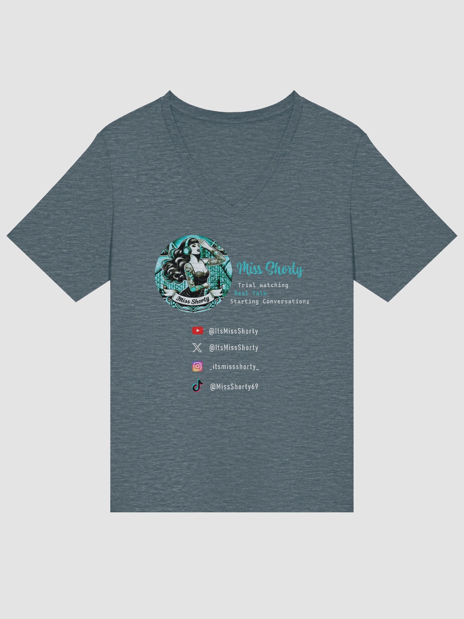 Miss Shorty all over the web! V neck T product image (11)