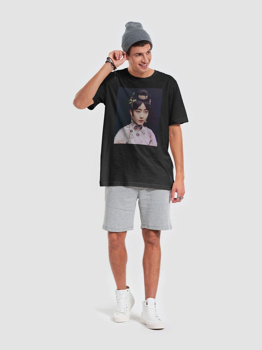 Last Empress in Color - Super Soft Tee product image (4)