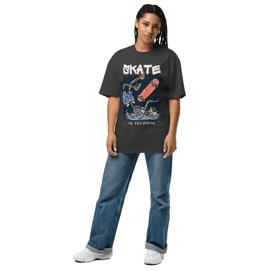 Skate til you break oversized tee product image (8)