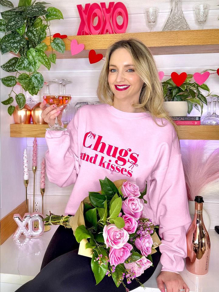 Chugs and Kisses Sweatshirt product image (2)