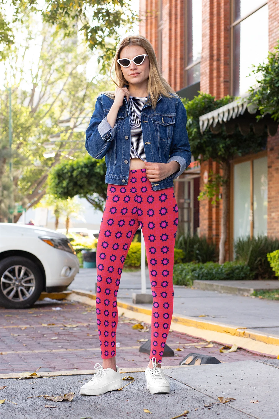Abstract Red Ladies Leggings (with pockets) product image (2)