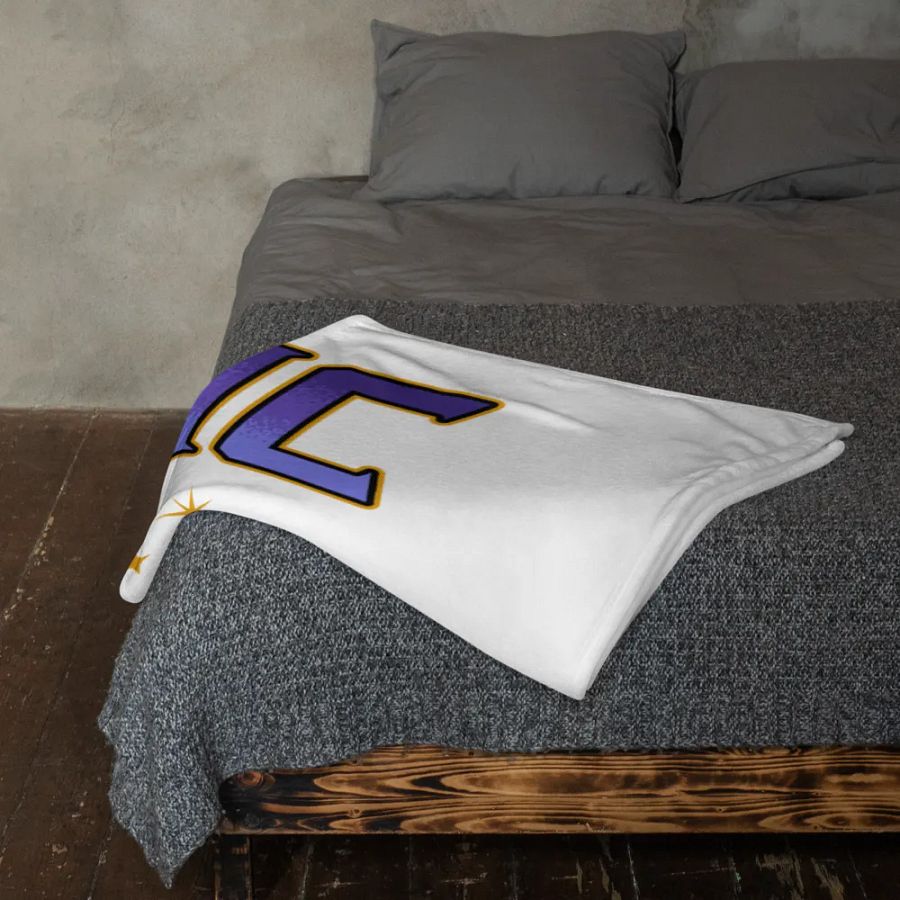 Wolf Sky Throw Blanket product image (12)