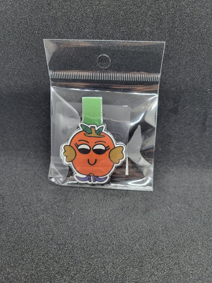 Cute Cartoon Amy Apple Character Magnetic Laminated Bookmark for Foodies product image (1)