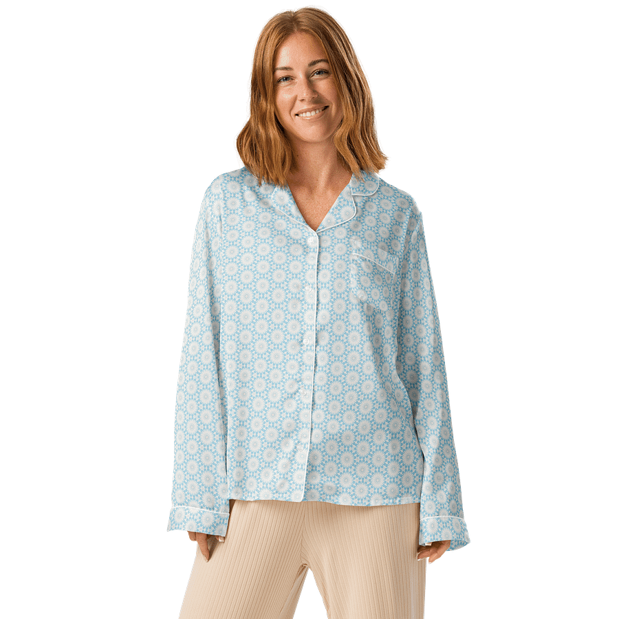 Daisies on a Light Blue Long Sleeve Pajama Top product image (1)