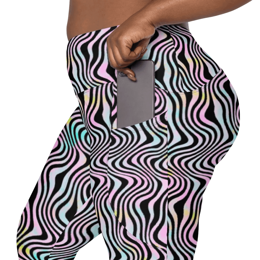 All over print leggings with pockests in wavy pink black and turuoise design. product image (10)