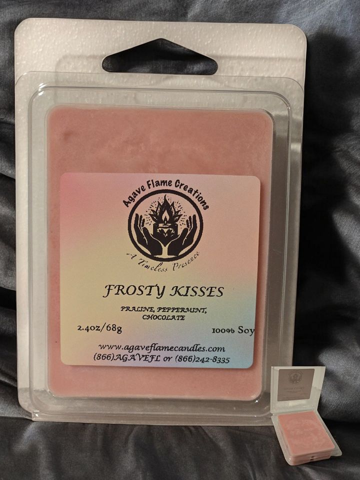 Frosty Kisses Wax Melt product image (1)
