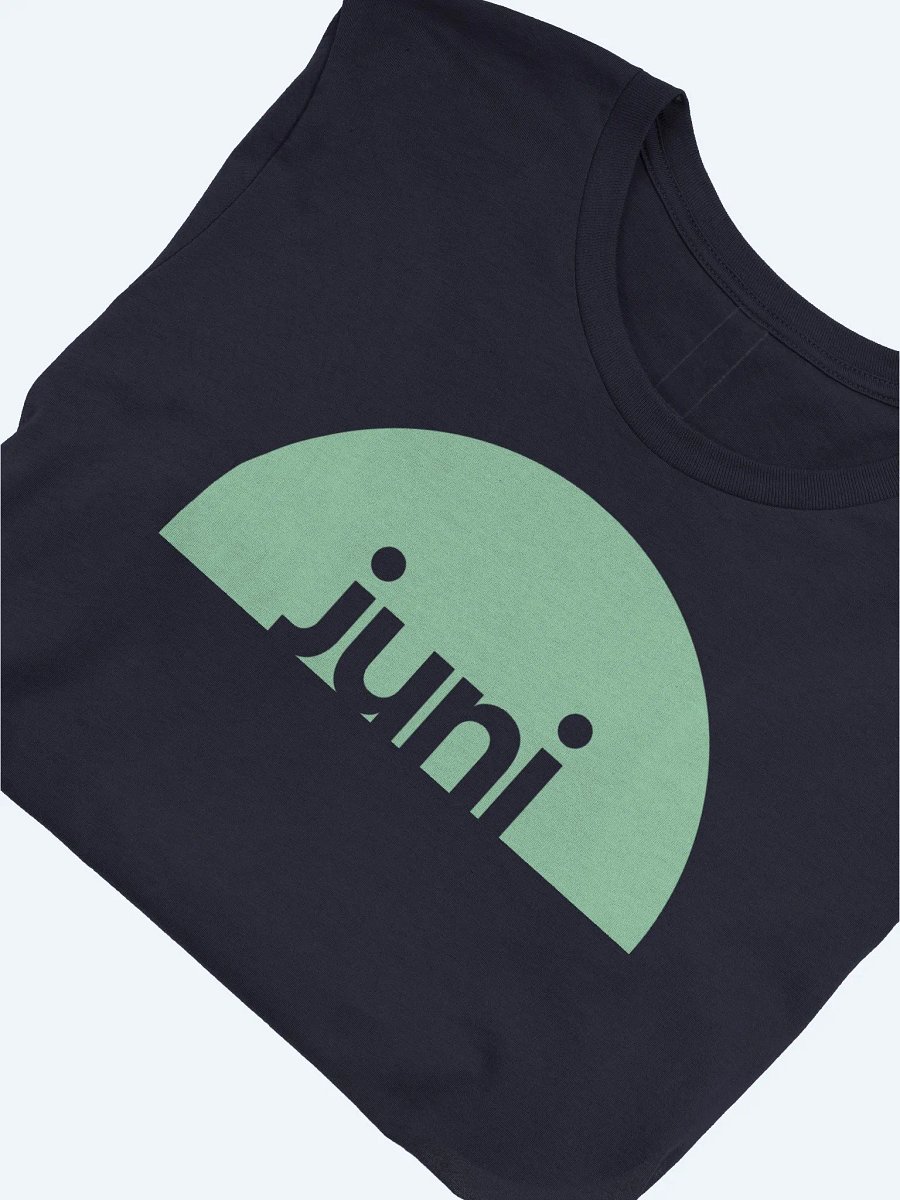 Juni T-Shirt, Green on Navy product image (2)