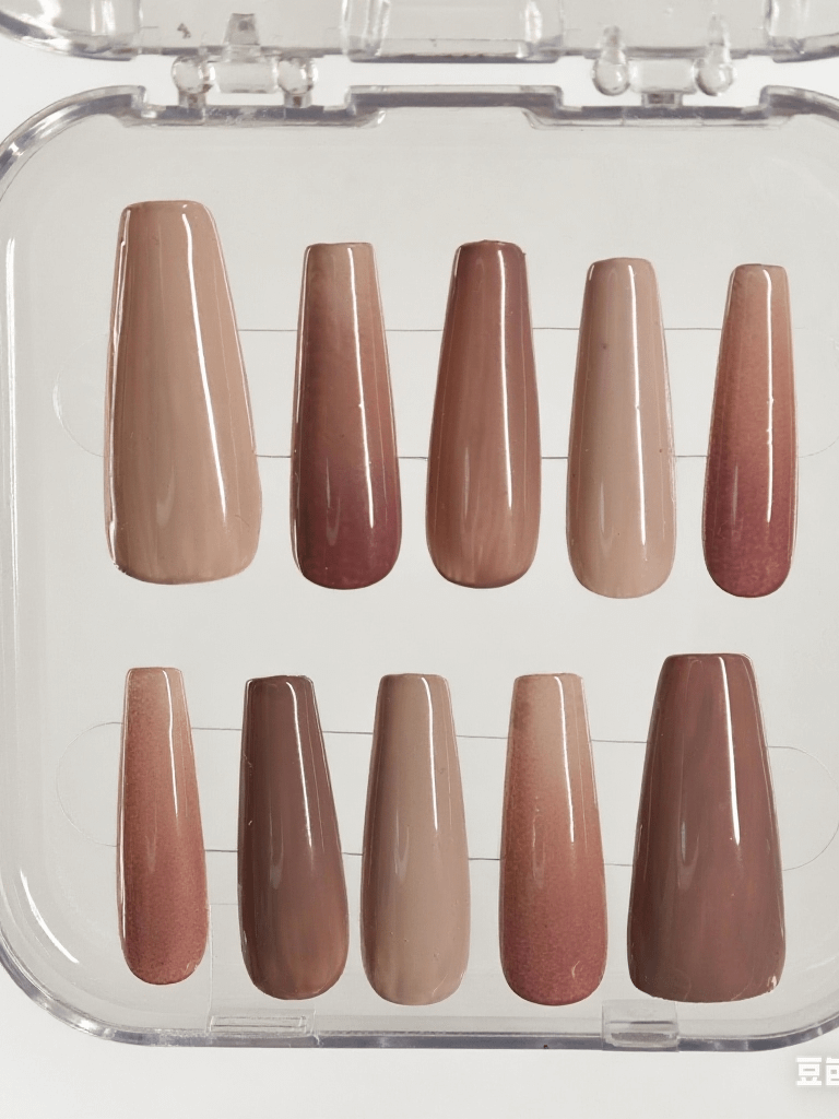 Crimson Dusk product image (2)