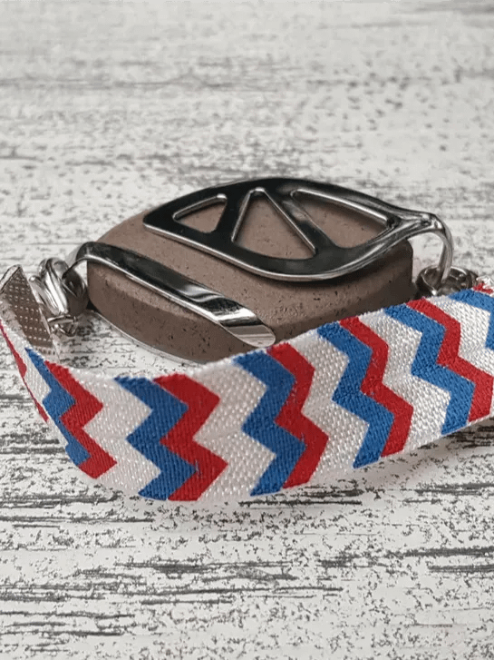 Patriotic Chevron Elastic Bracelet | Handmade Accessory for Bellabeat Leaf Urban & Ivy product image (2)