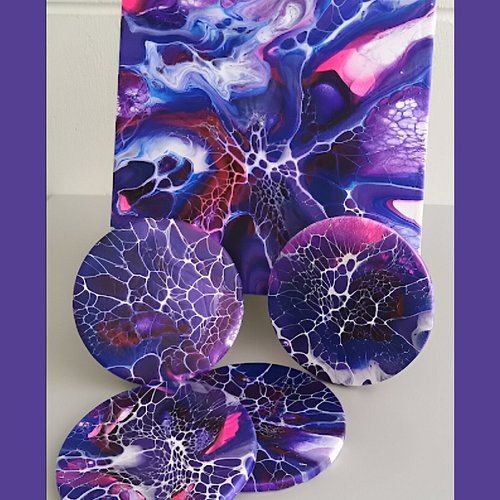 4 coasters and a trivet in the Bloom Technique.

Did these awhile back. Forgot to share them here.

#fluidart #coasters #shel...
