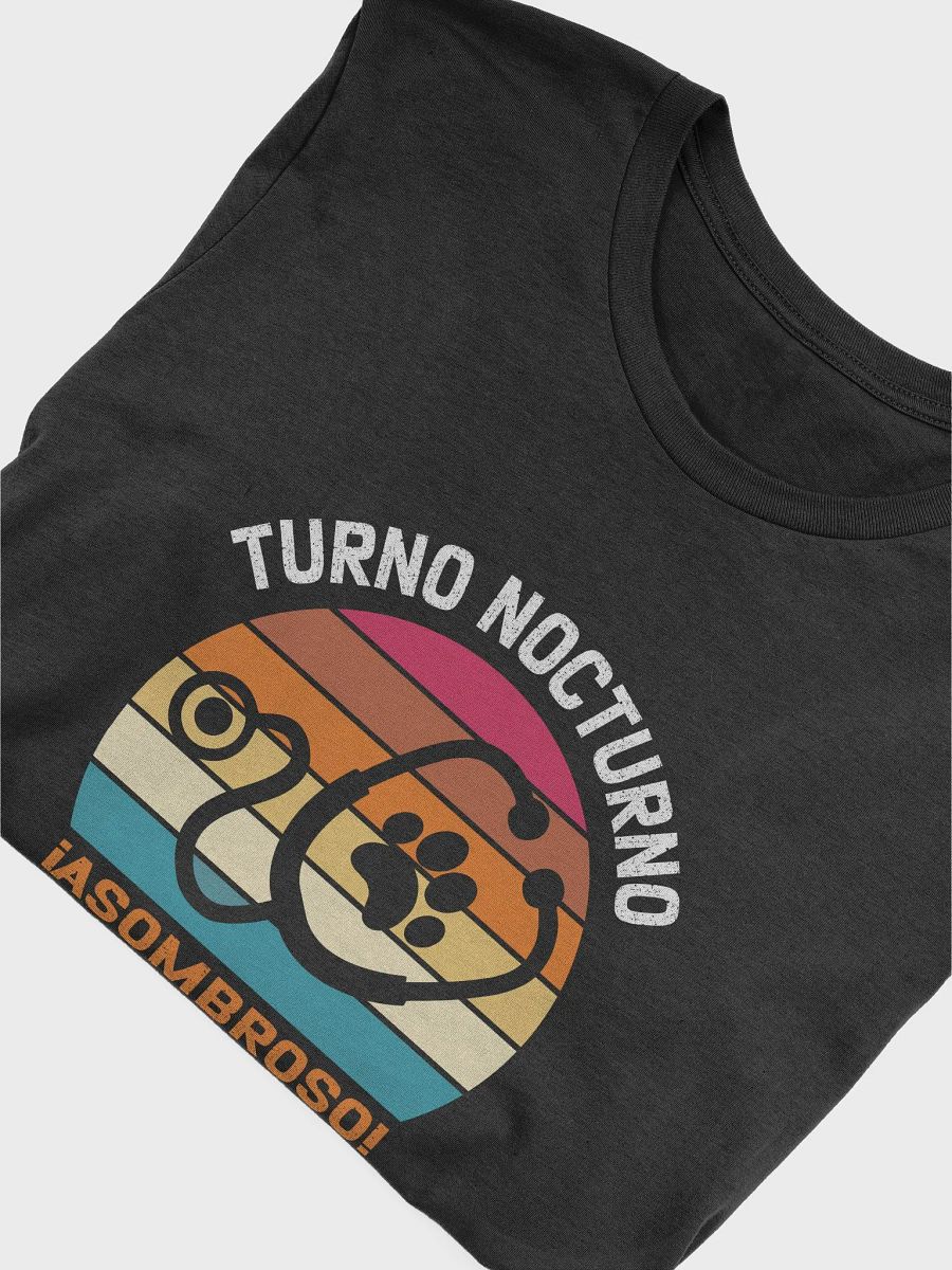 Turno nocturno-veterinaria" camiseta product image (3)