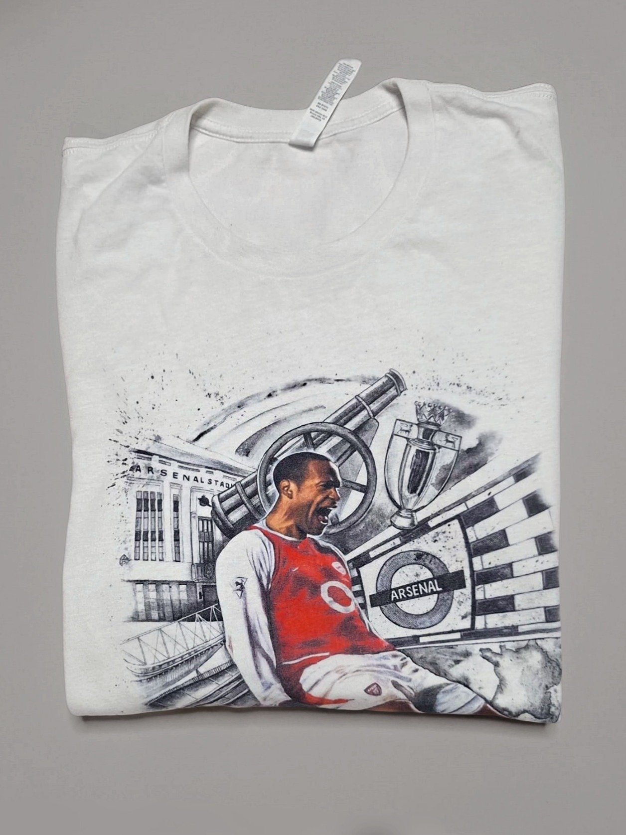 Thierry Henry Arsenal T-Shirt – Front Print Football Artwork (12th Man Podcast Exclusive) Recycled Materials product image (3)