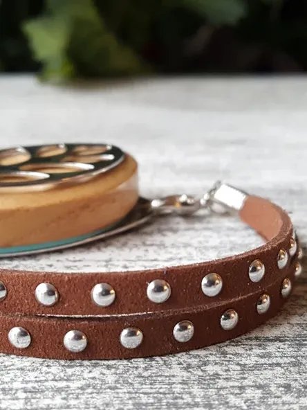 Caramel Faux Suede Stud Bracelet | Handmade Accessory for Bellabeat Leaf Urban & Ivy product image (2)