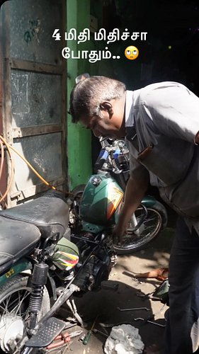 🌧 டேங்க், கார்பெட் முழுவதும் தண்ணீர 💦 - சரிசெய்வது எப்படி? Motorcycle Loves Rain #rain

#waterlog #motorcycleiasue #motorcycl...